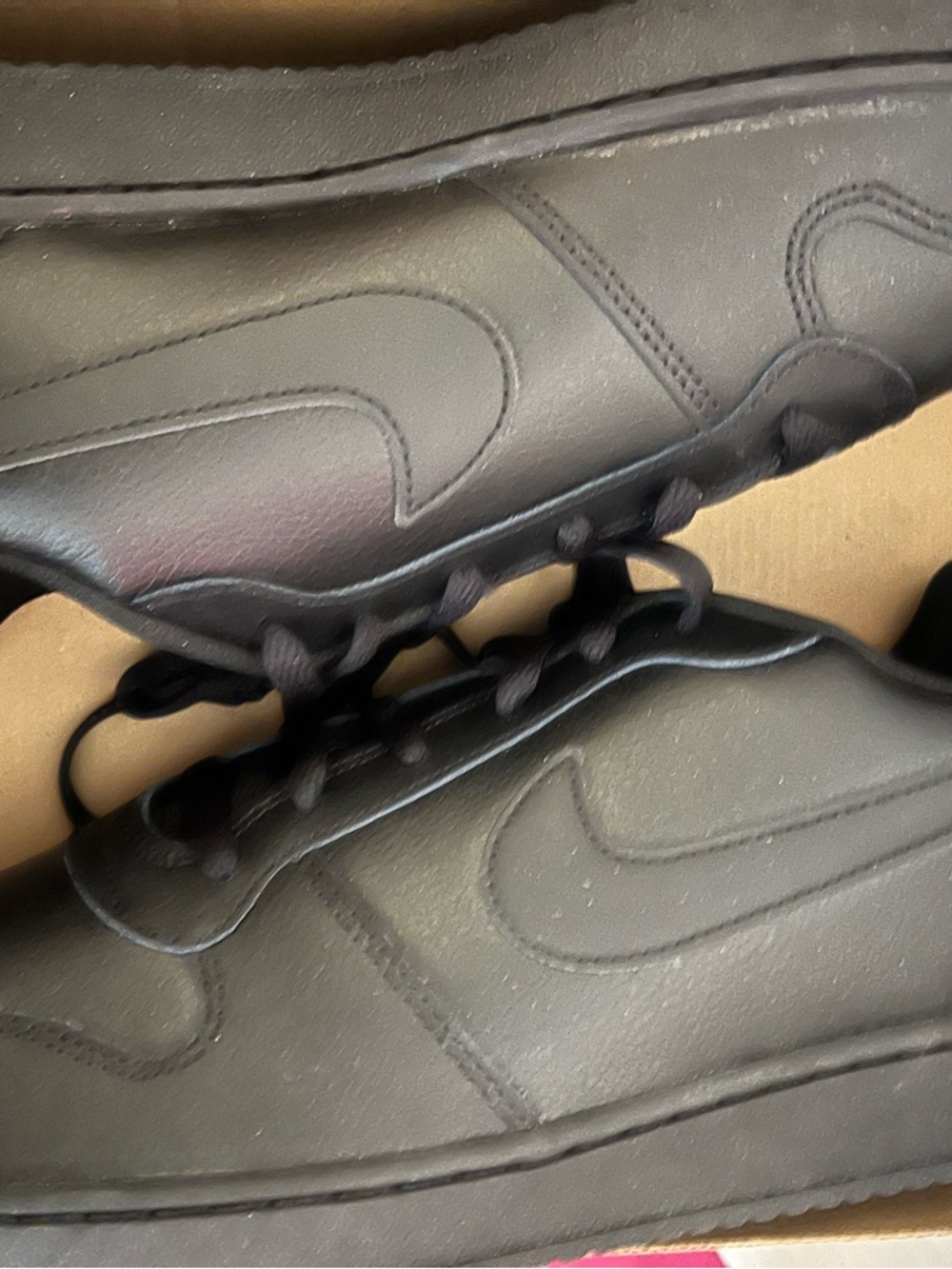 Nike Black Low-Top Leather Sneakers